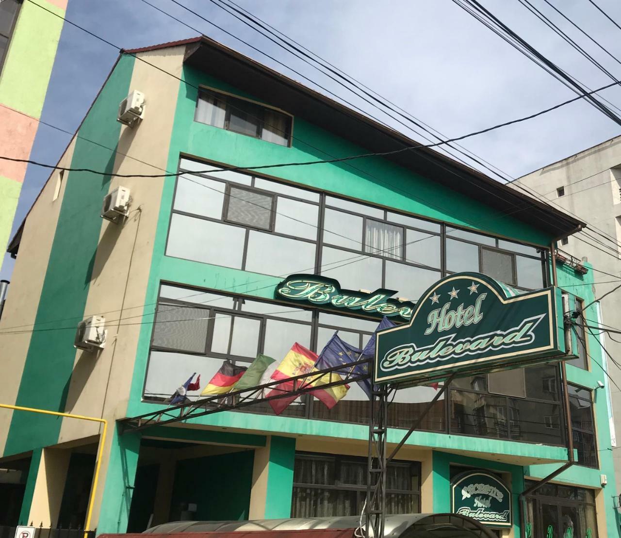 Hotel Bulevard Drobeta Turnu Severin Ngoại thất bức ảnh